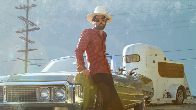 Ryan Bingham with the Texas Gentleman
