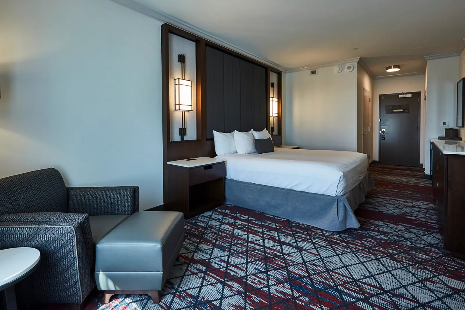A king bed in the Casino Tower of the WinStar World Casino & Resort Hotel.